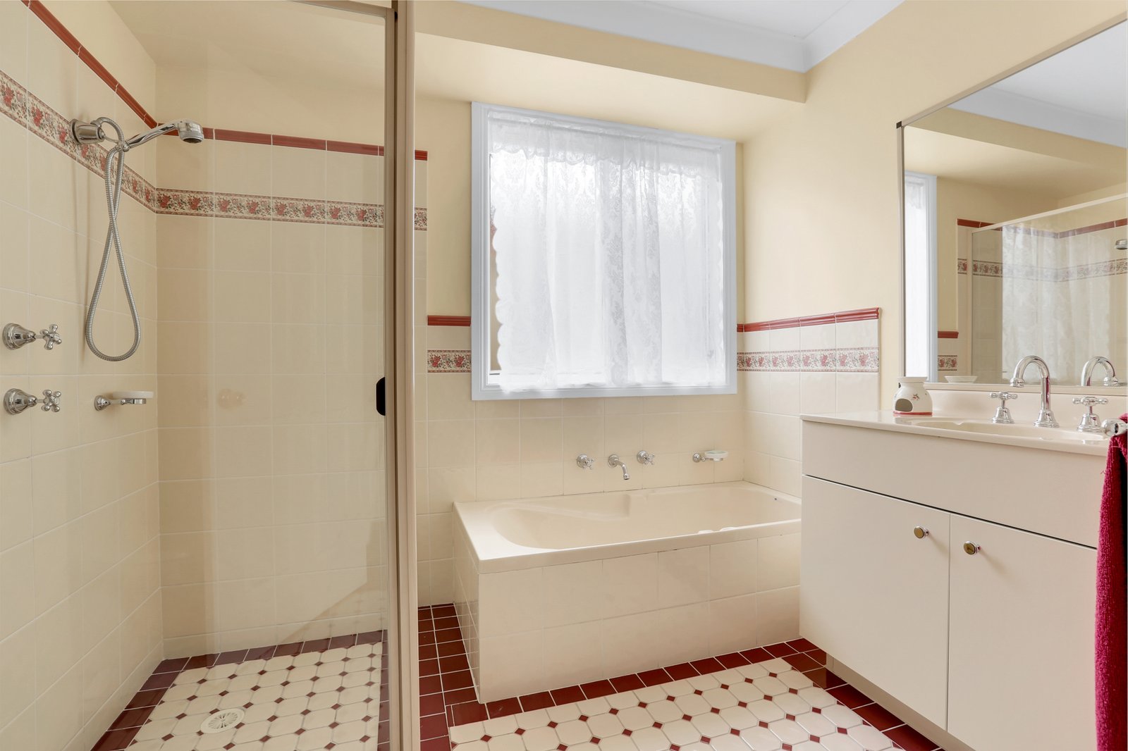 5 Eucalypt Way HORSLEY 6