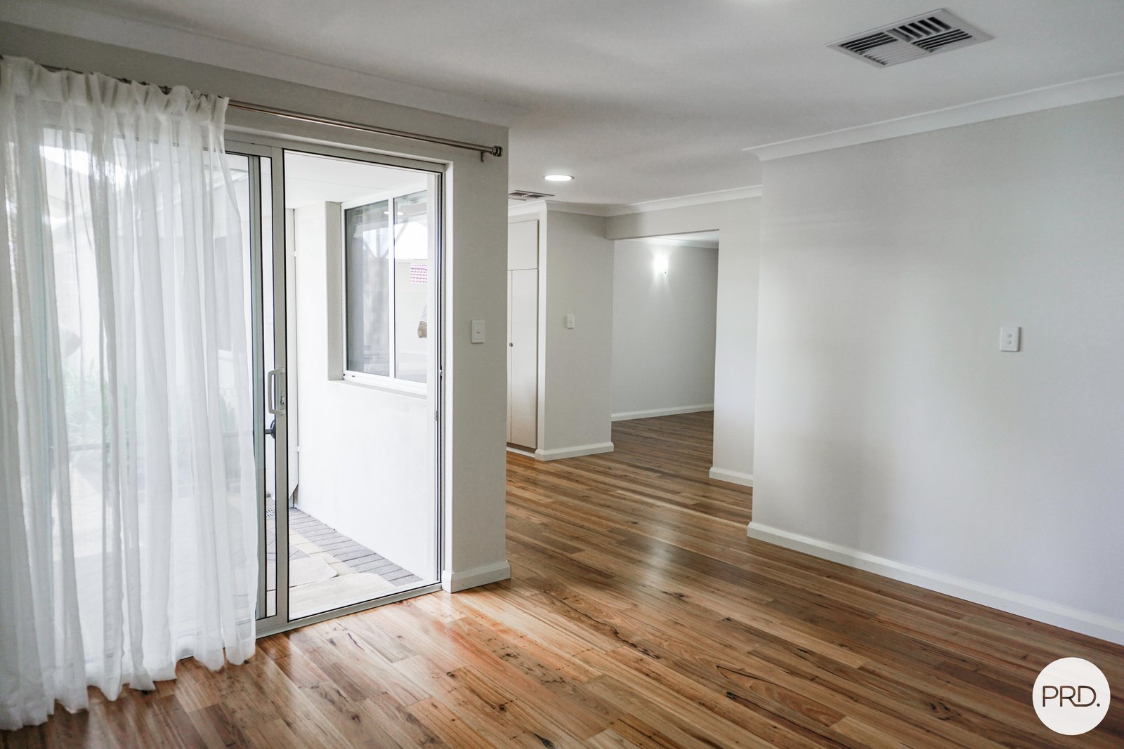 5 Euston Place ALEXANDER HEIGHTS 10