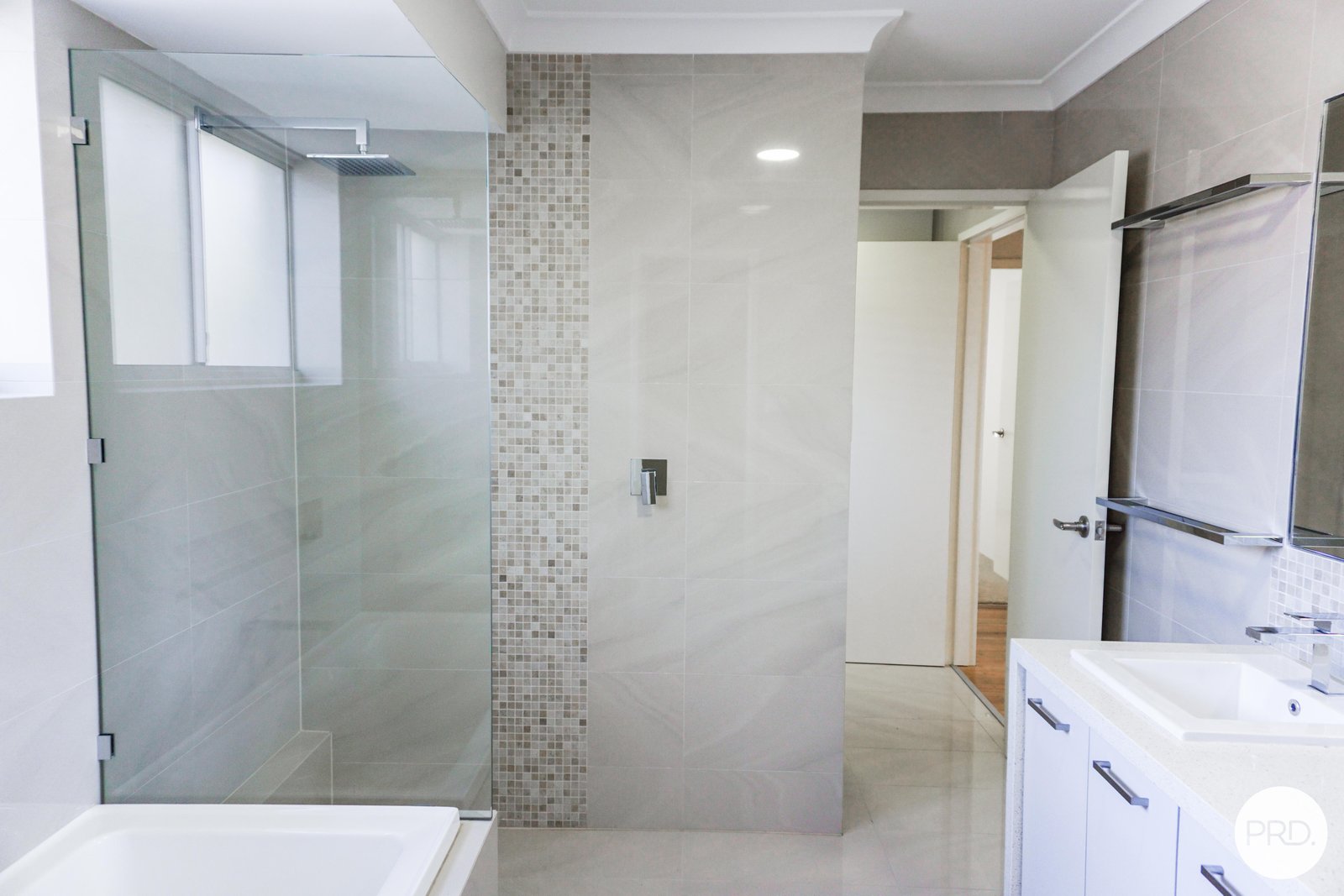 5 Euston Place ALEXANDER HEIGHTS 16