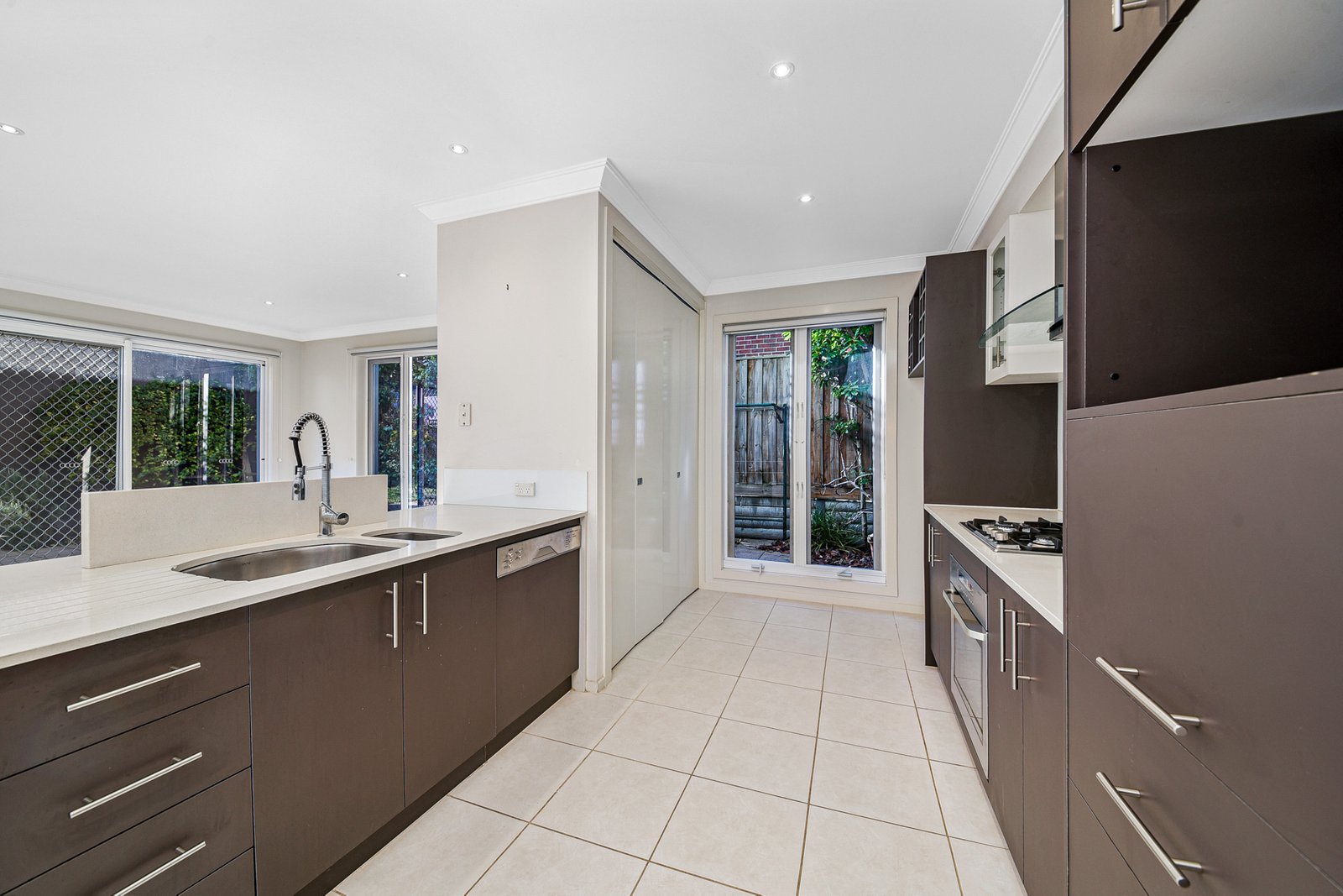 Gallery: 5 Ewart Lane