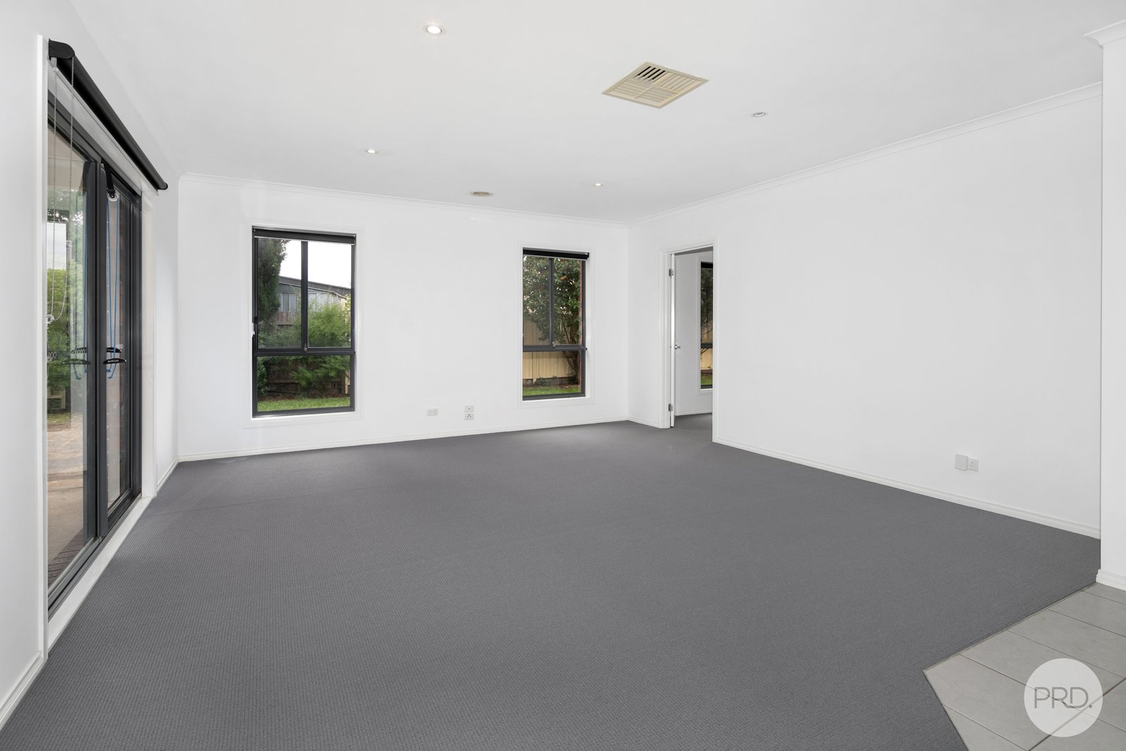 5 Fadden Court DELACOMBE 4