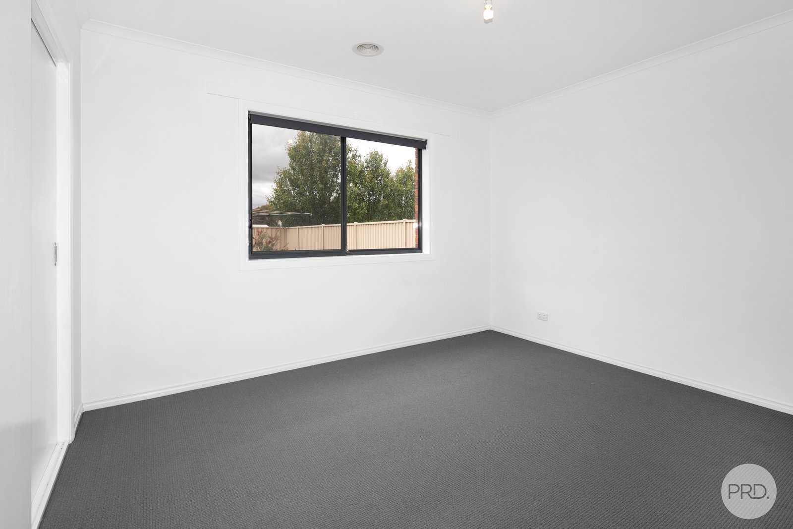 5 Fadden Court DELACOMBE 9