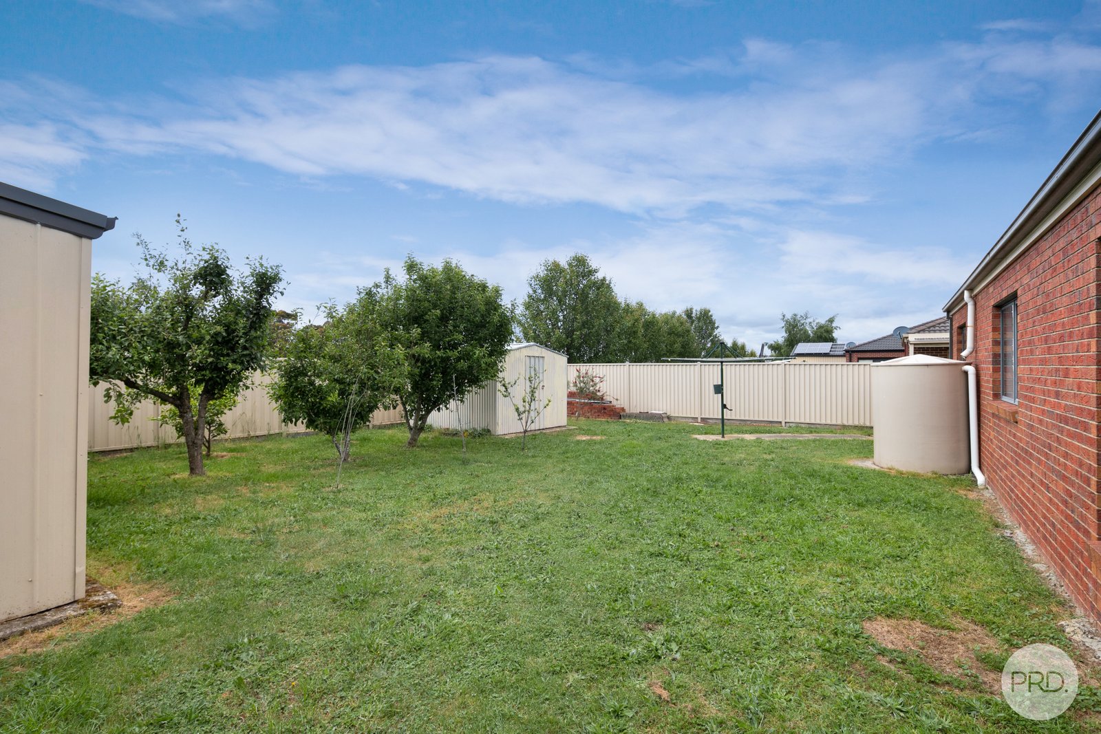 5 Fadden Court DELACOMBE 14