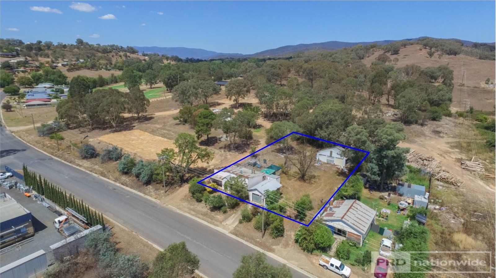 5 Fairway Drive TUMUT 10