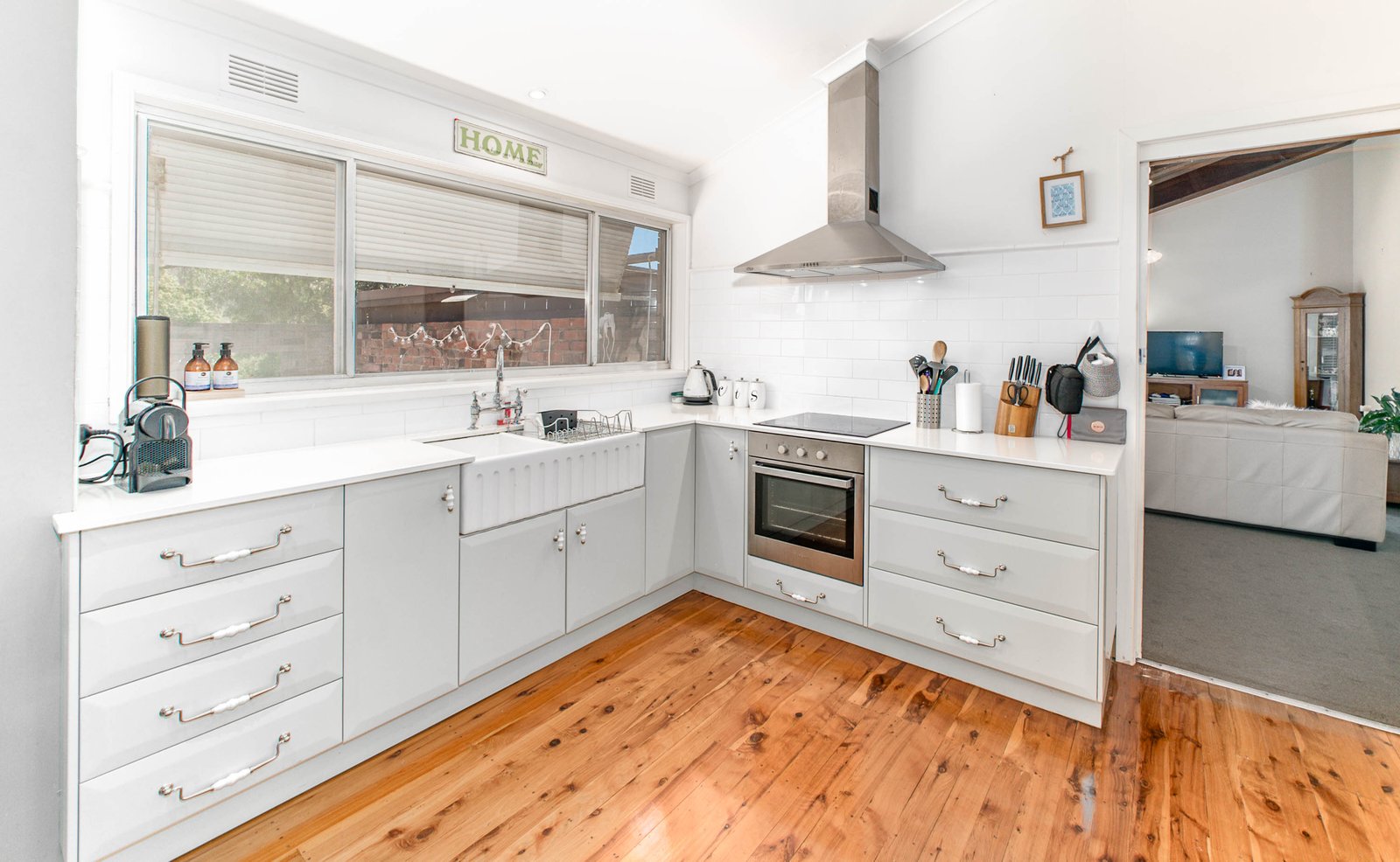 5 Falcon Place KOORINGAL 4