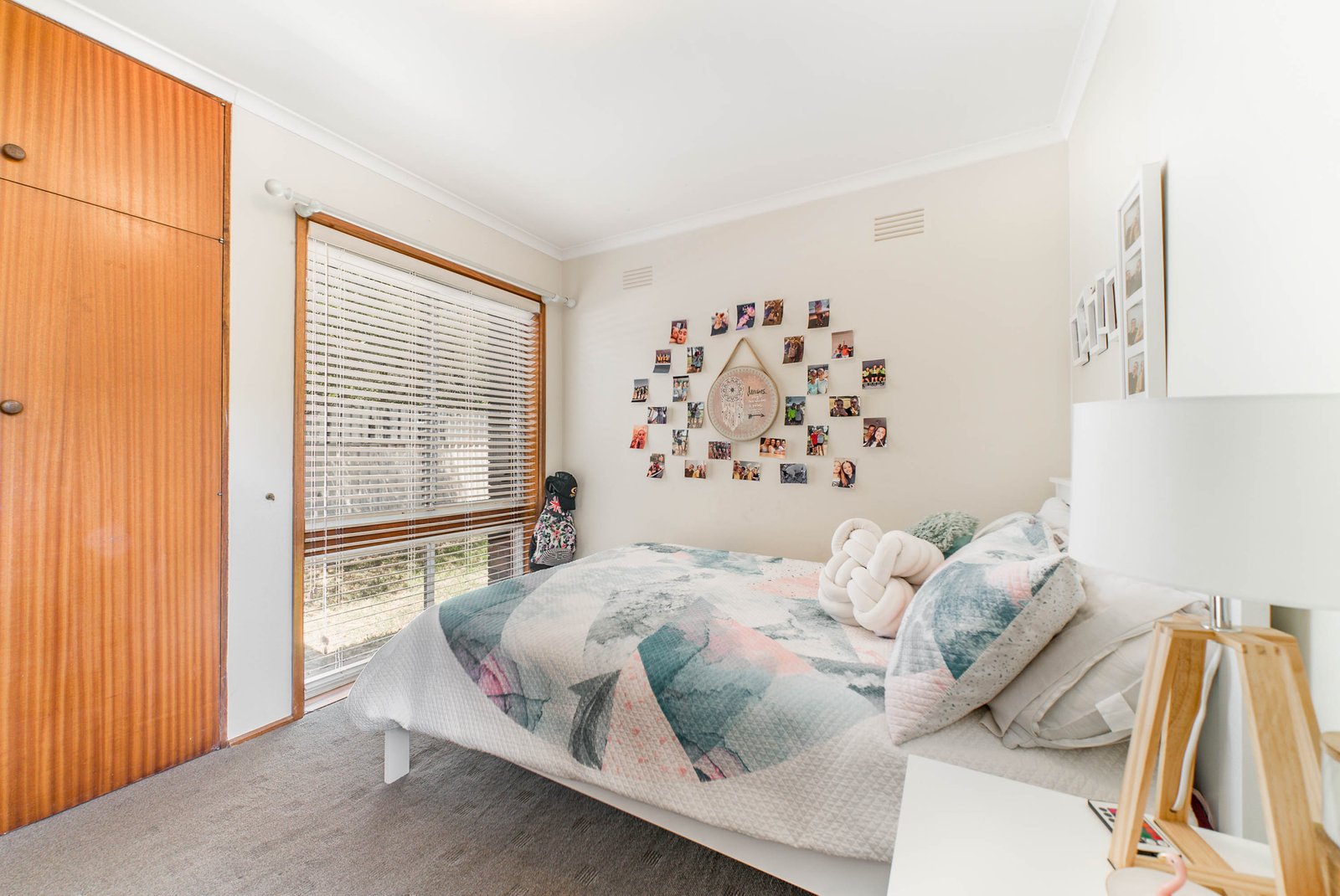 5 Falcon Place KOORINGAL 6