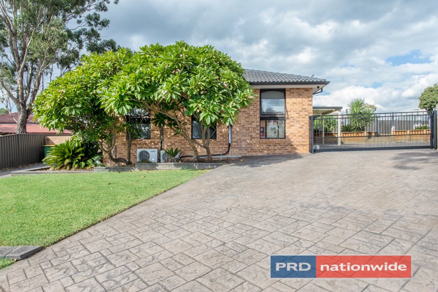 5 Fallowfield Crescent WERRINGTON DOWNS 18