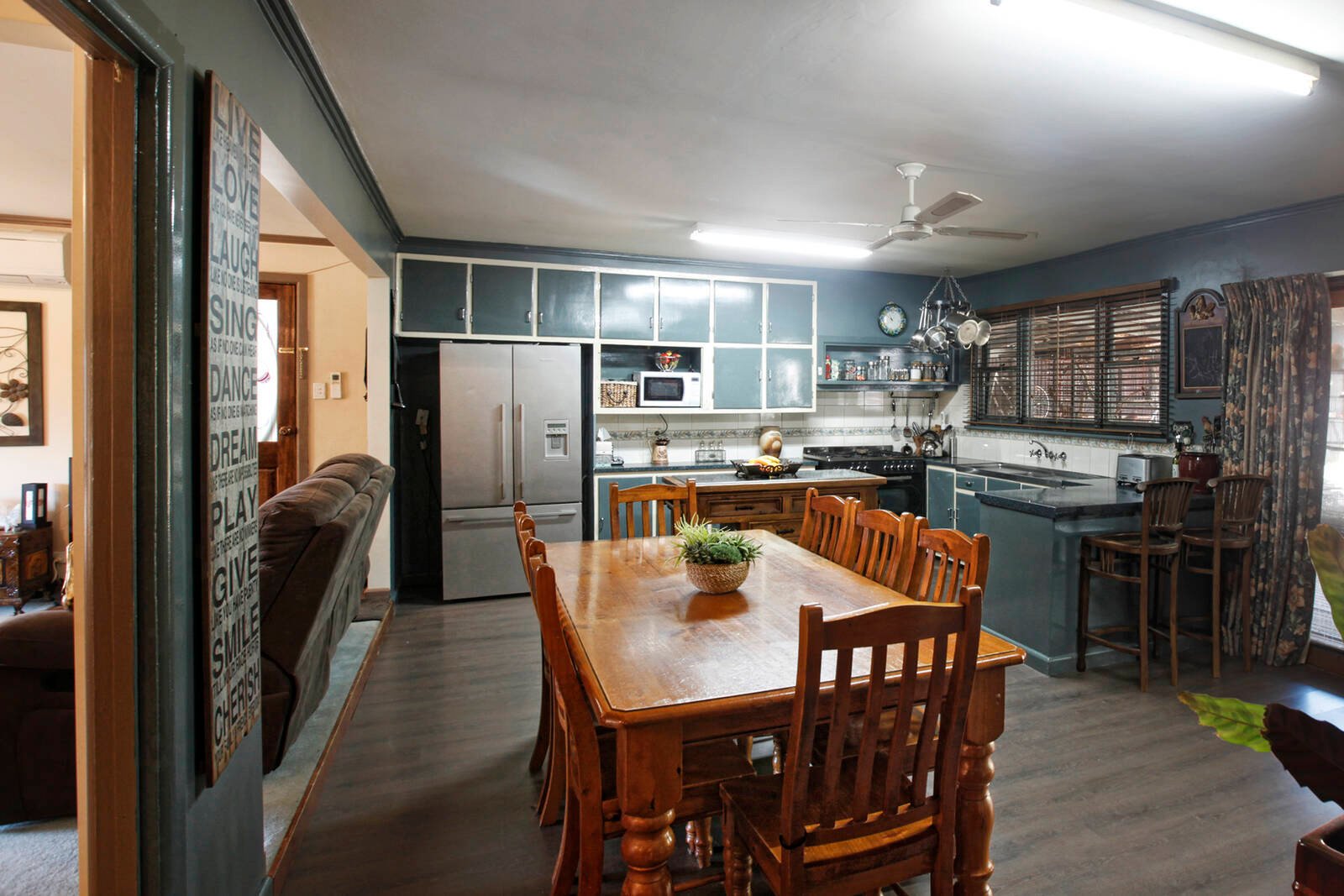 Real Estate and Property in 5 Falls Road, Trentham, VIC