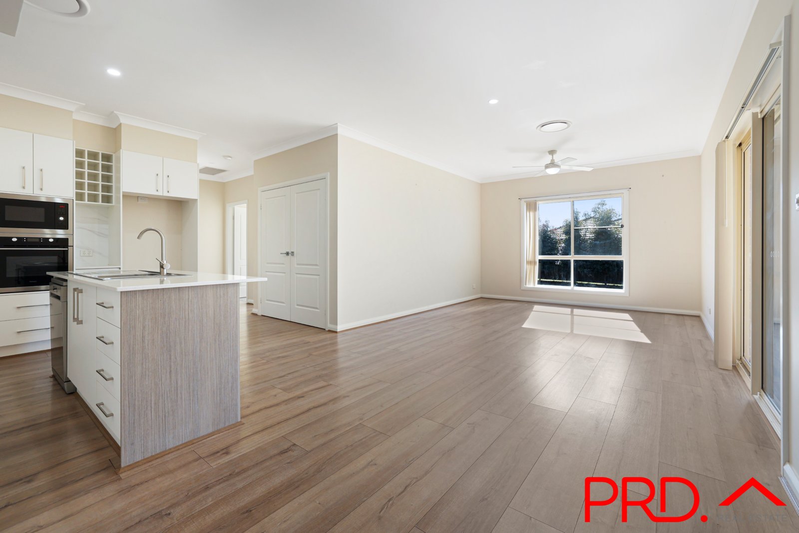 5 Faringdon Street TAMWORTH 6