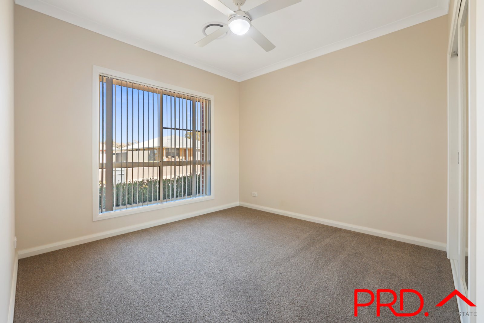 5 Faringdon Street TAMWORTH 10