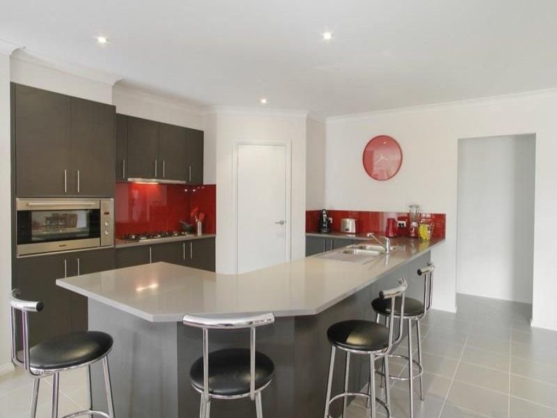 Gallery: 5 Ficinia Mews
