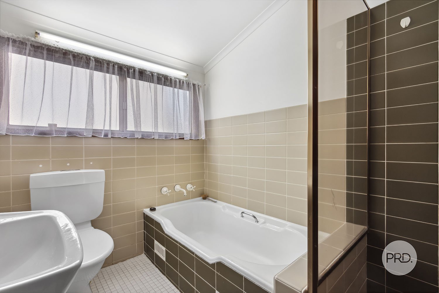 5 Fir Place LUGARNO 16