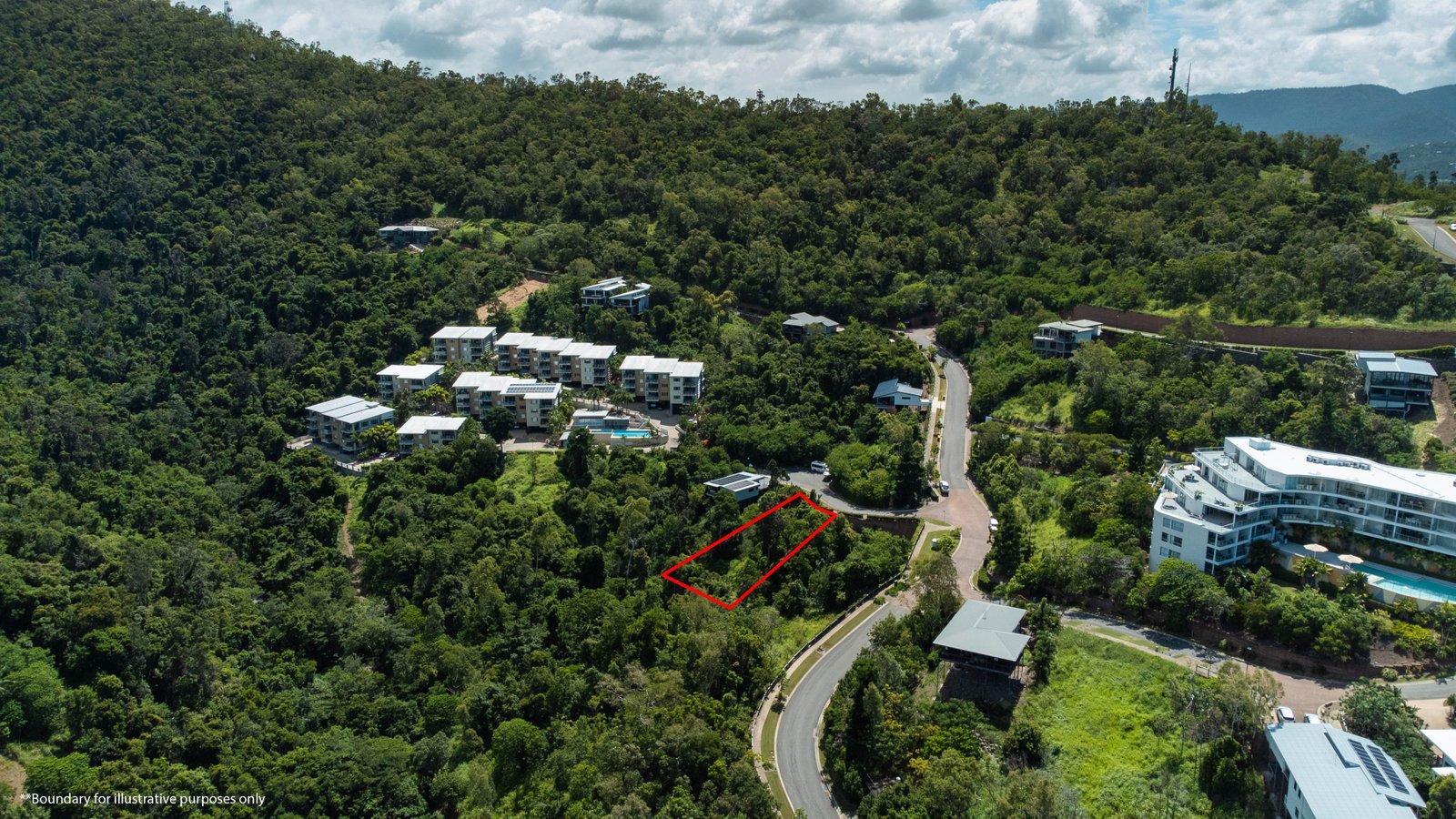 5 Flame Tree Court AIRLIE BEACH 3