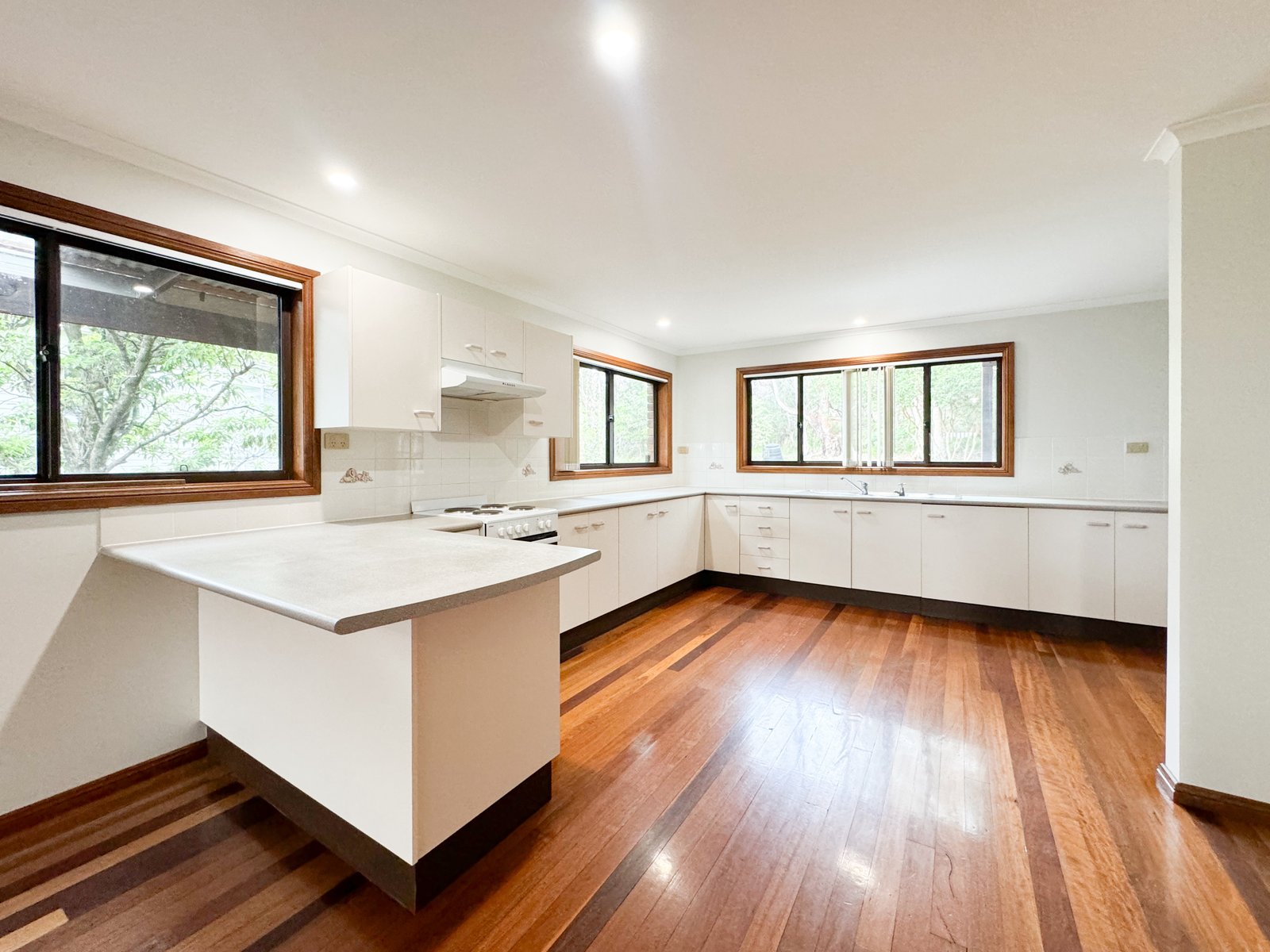 5 Flannel Flower Fairway SHOAL BAY 6