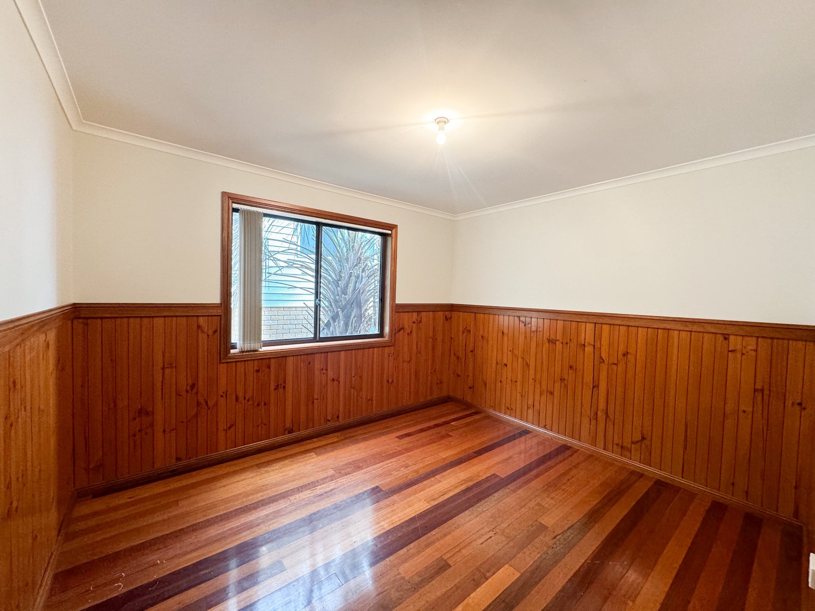 5 Flannel Flower Fairway SHOAL BAY 8