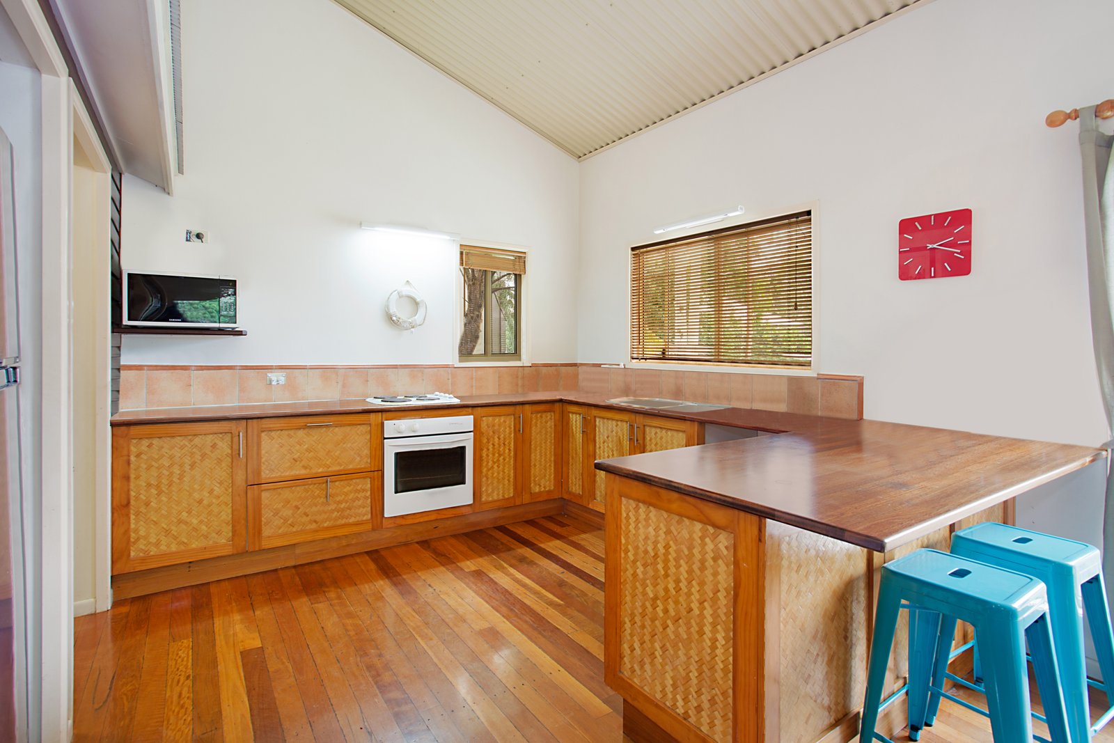5 Flintwood Street POTTSVILLE 4