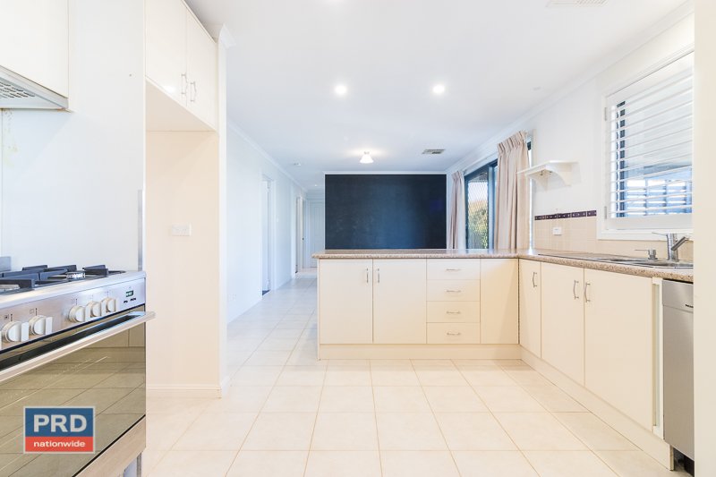 5 Forster Street BUNGENDORE 8
