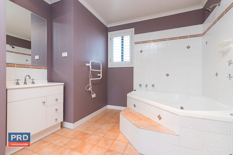 5 Forster Street BUNGENDORE 12