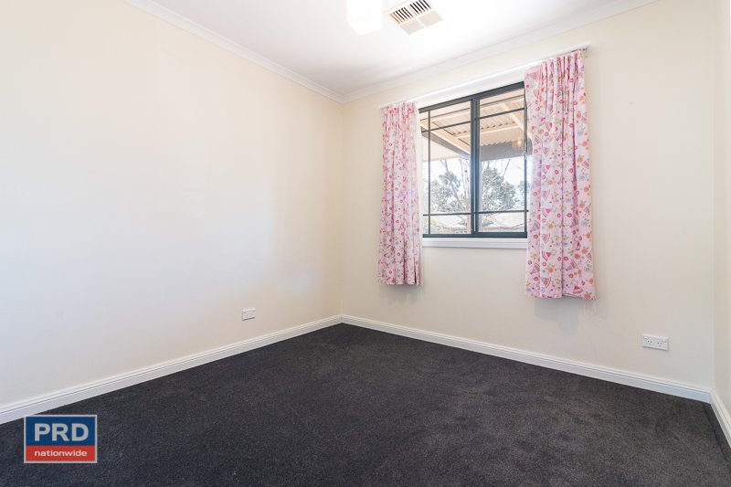 5 Forster Street BUNGENDORE 15