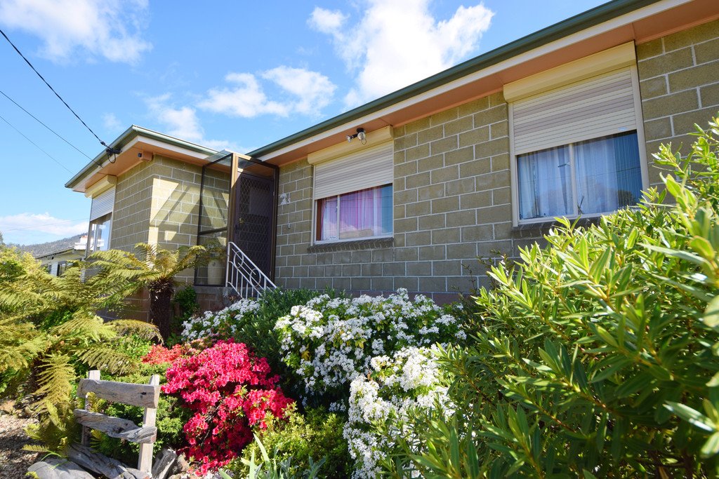 5 Fuchsia Road RISDON VALE 2