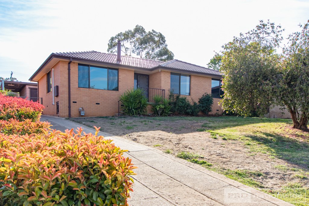 5 Gadara Place TUMUT 1
