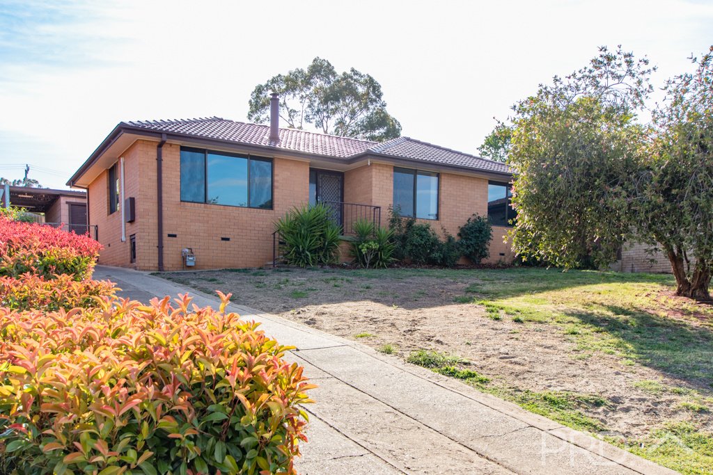5 Gadara Place TUMUT 1