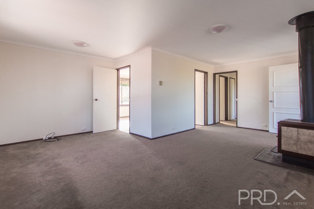 5 Gadara Place TUMUT 6