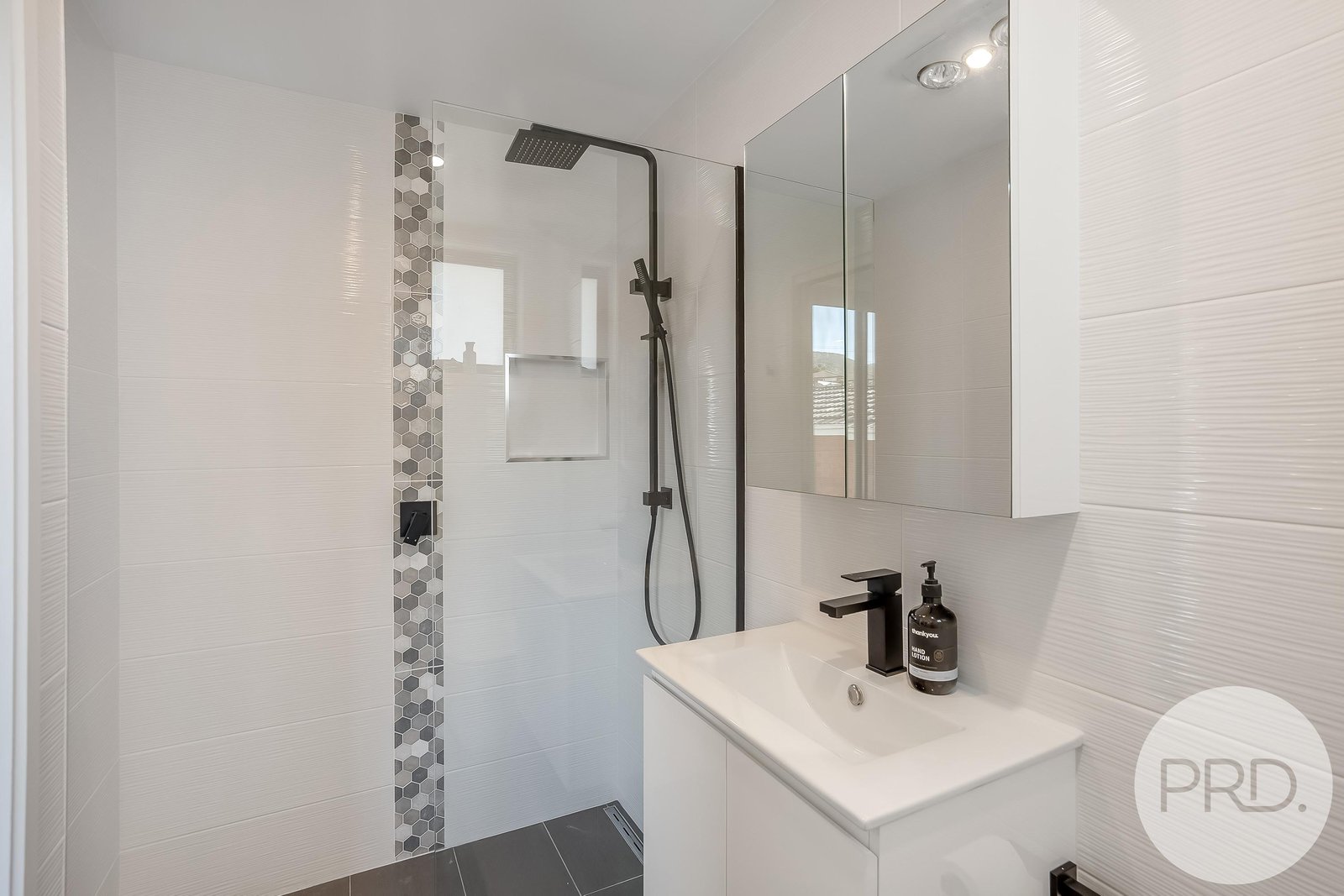 5 Galston Road MONTROSE 21