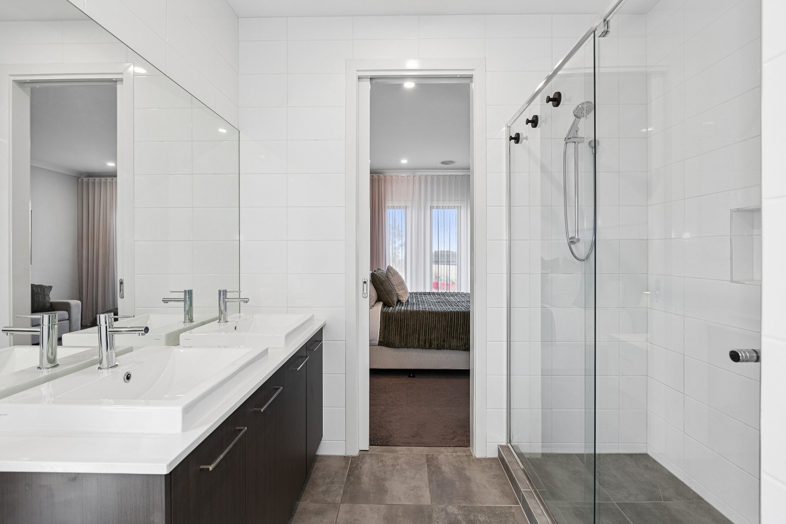 Gallery: 5 Gardenia Avenue