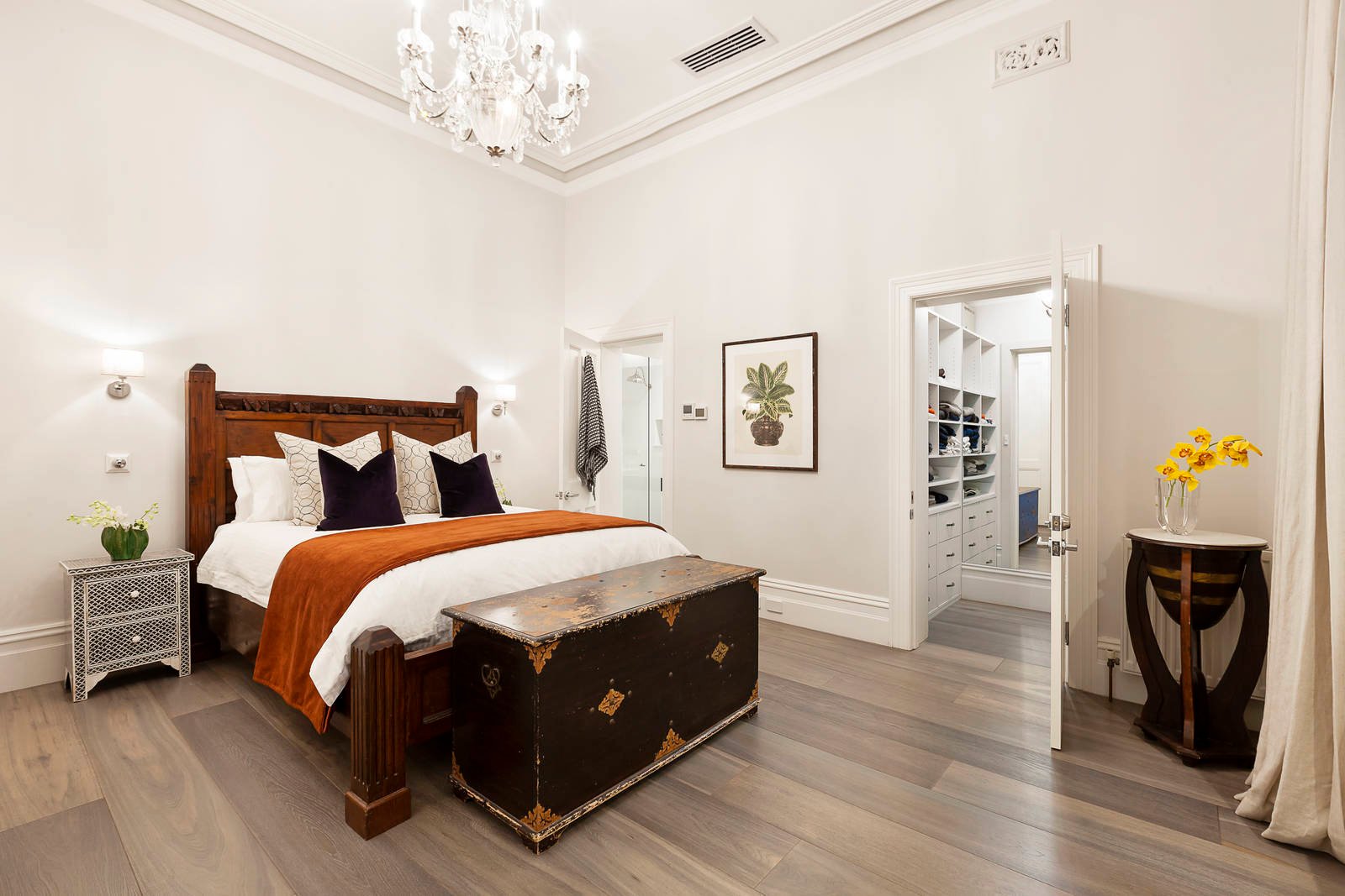 Real Estate and Property in 5 Gaynor Court, Malvern, VIC