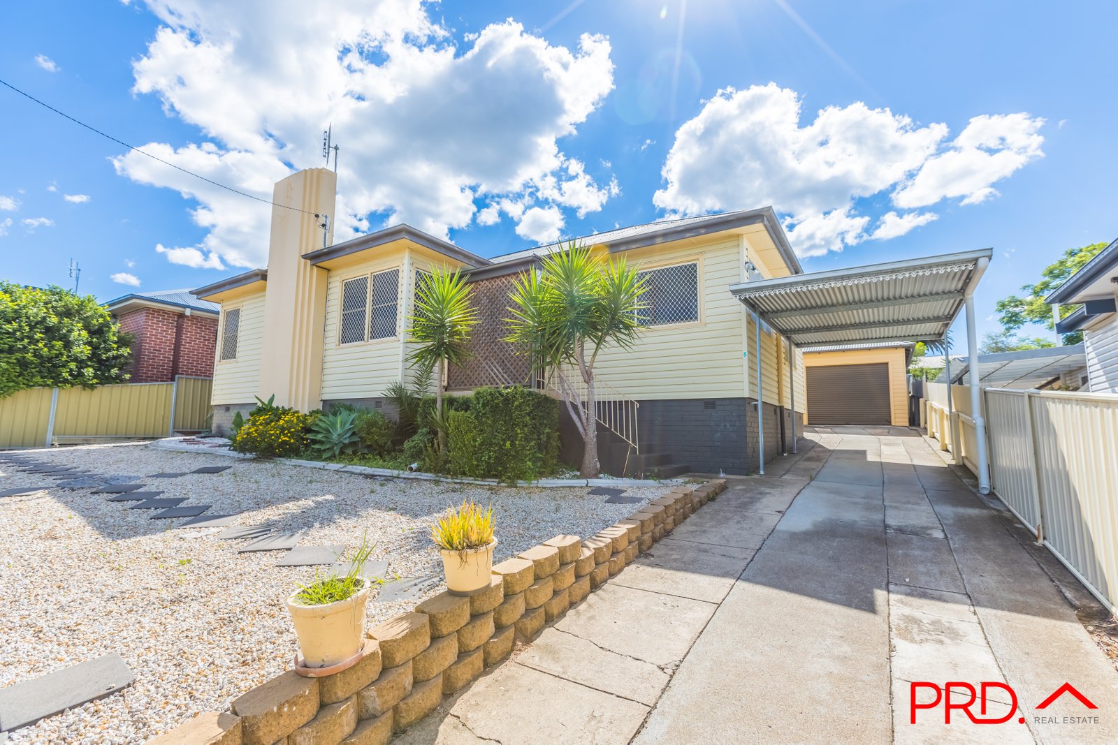 5 George Street TAMWORTH 4