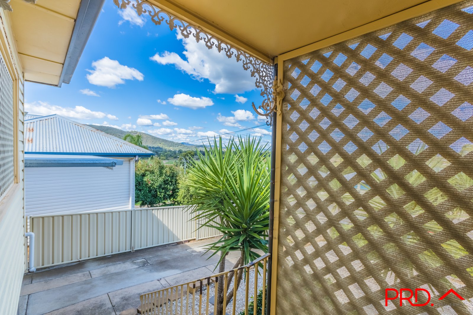 5 George Street TAMWORTH 8