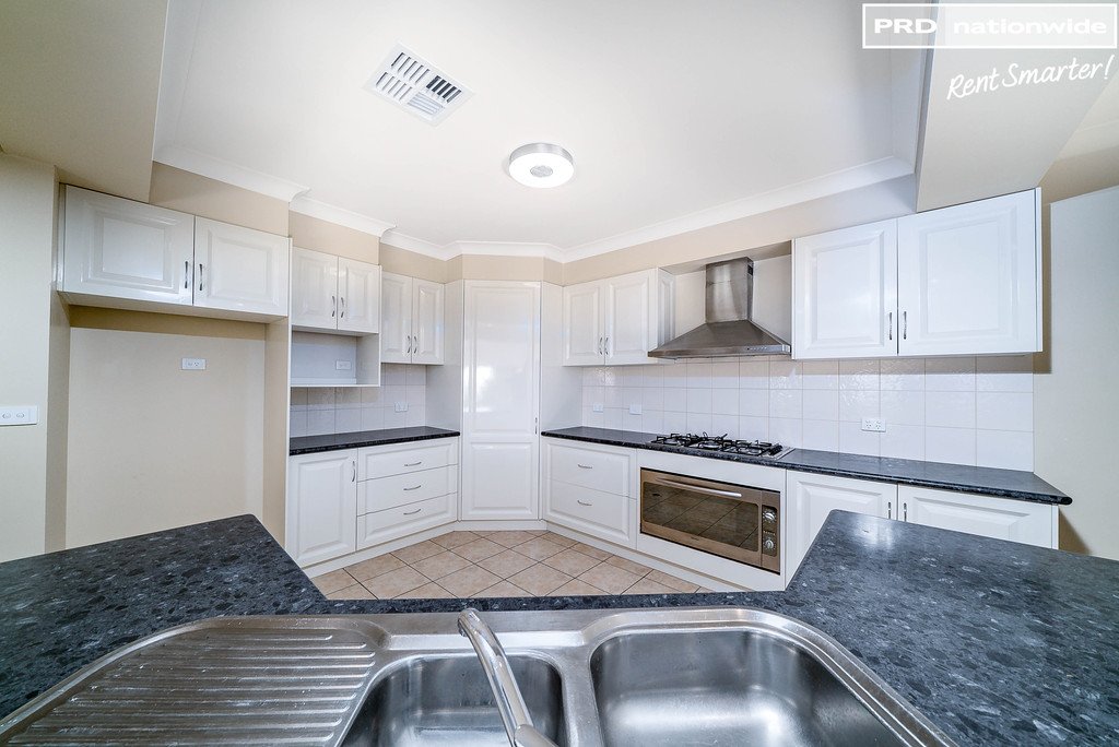 5 Gibbes Close KOORINGAL 5