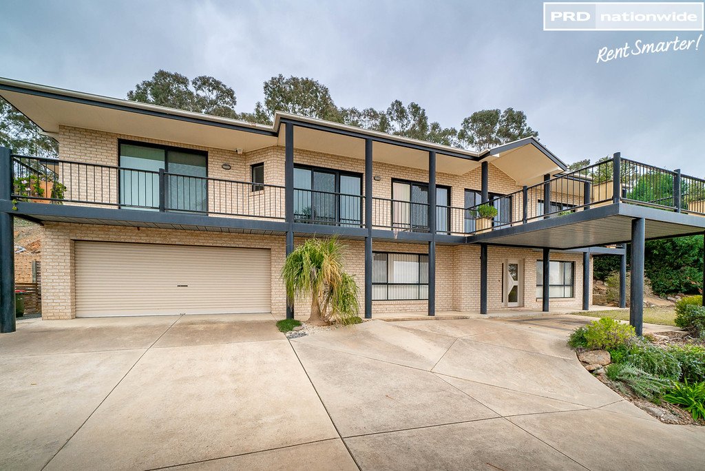 5 Gibbes Close KOORINGAL 1