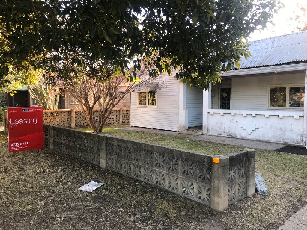 5 Gibbes Street REGENTVILLE 2