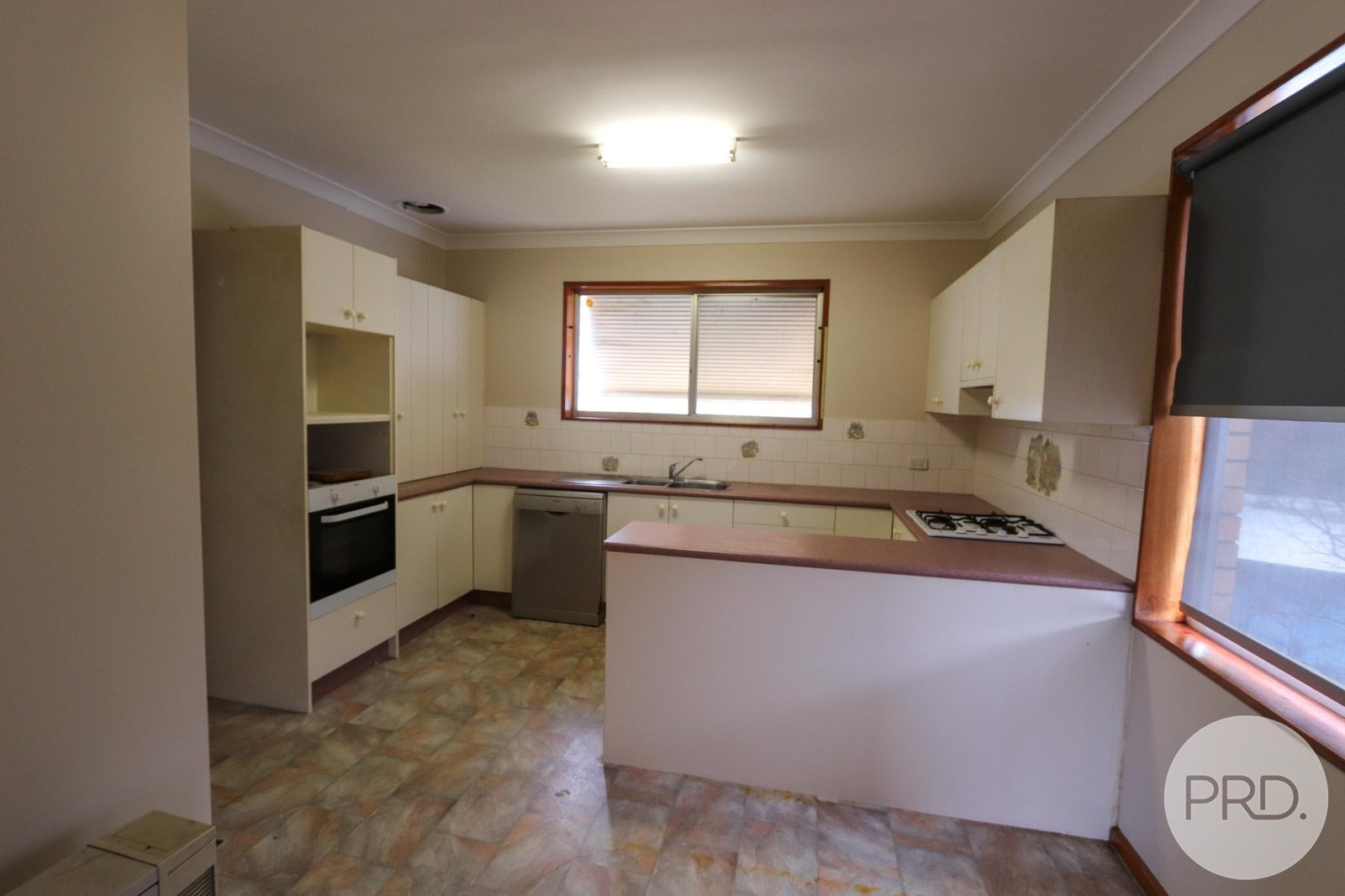 5 Gilbert Street TUMBARUMBA 2