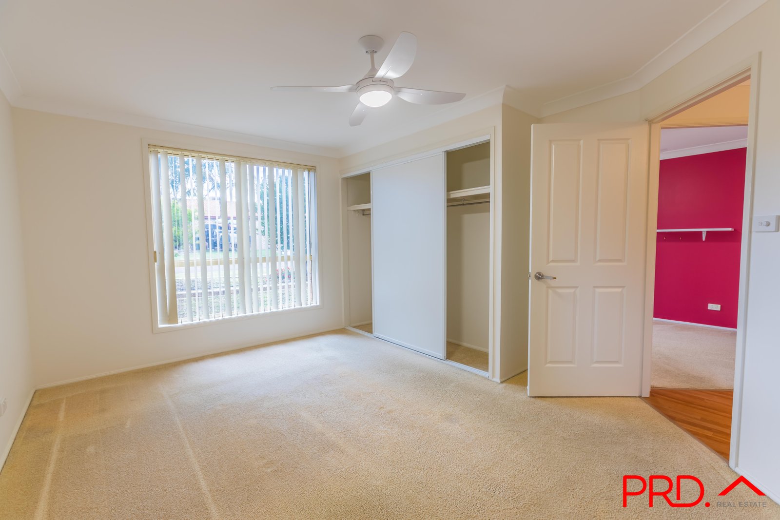 5 Giles Place TAMWORTH 12