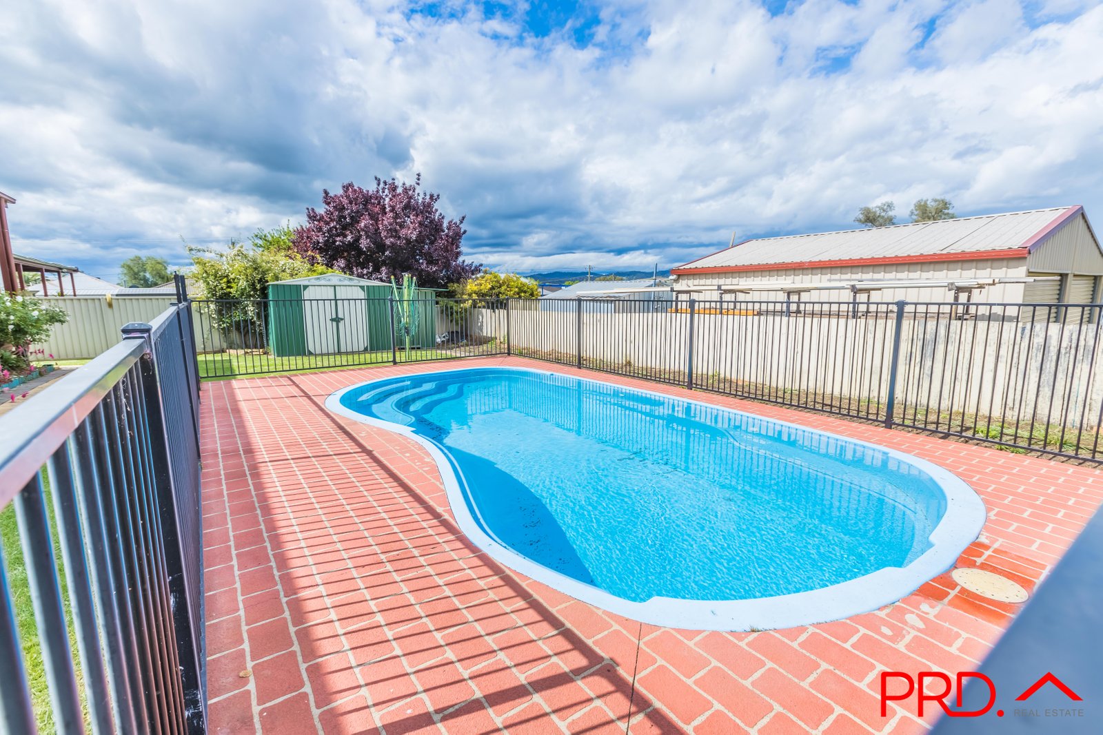 5 Giles Place TAMWORTH 25