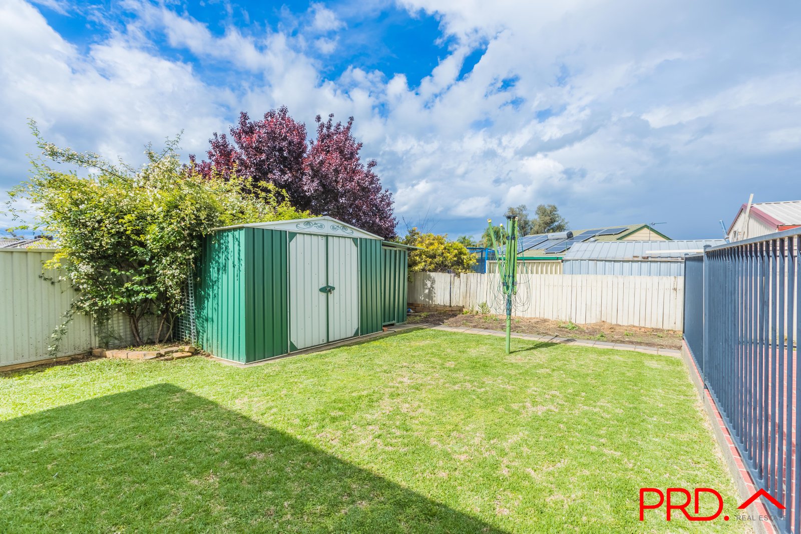 5 Giles Place TAMWORTH 26