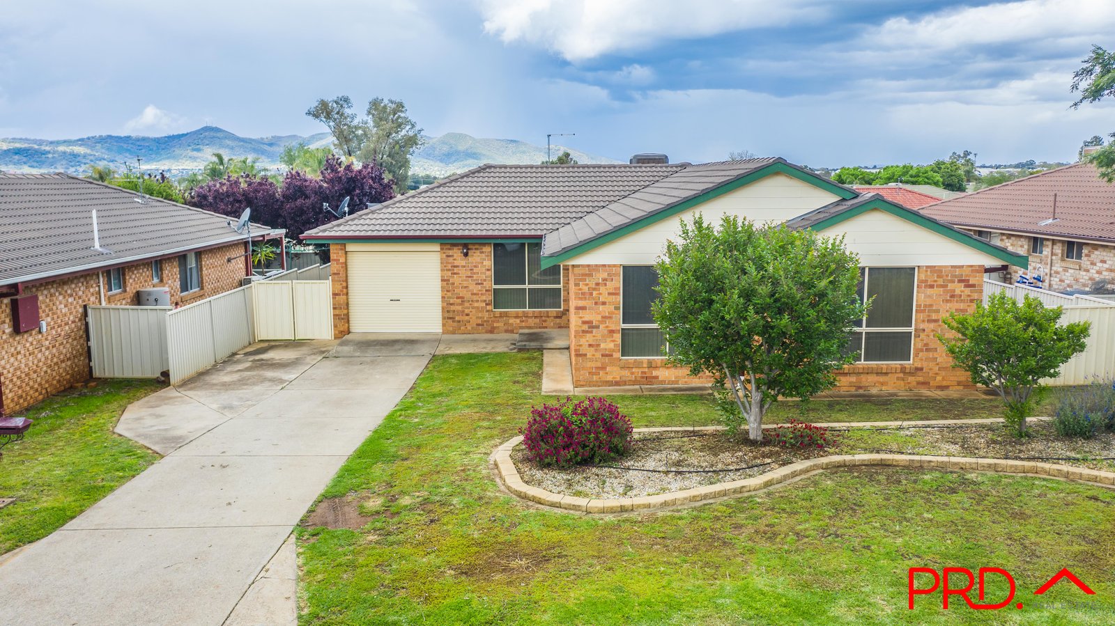 5 Giles Place TAMWORTH 27