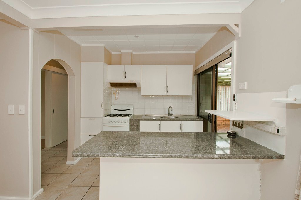 5 Gillard Pl  BERKELEY 6