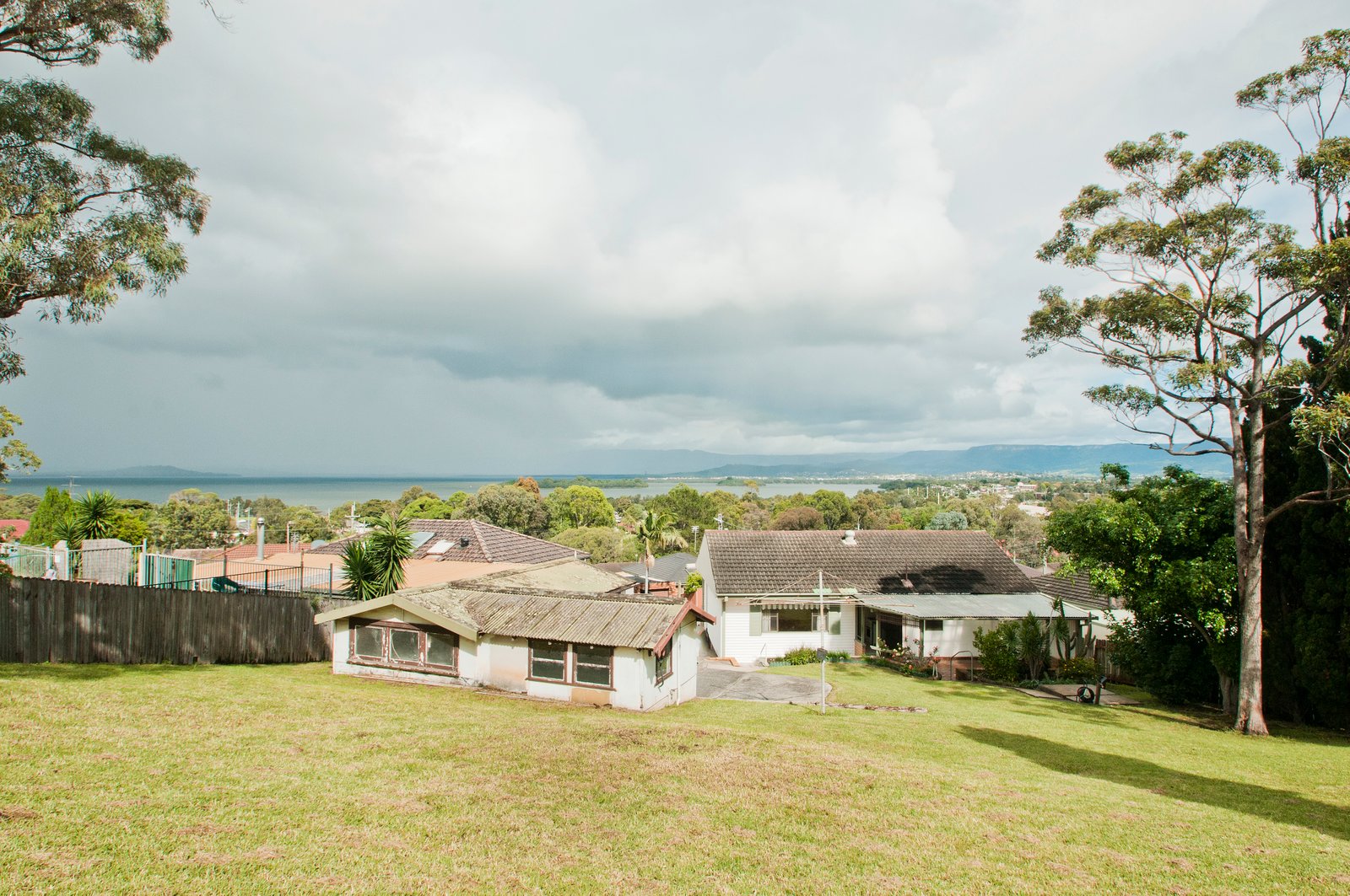 5 Gillard Pl  BERKELEY 16