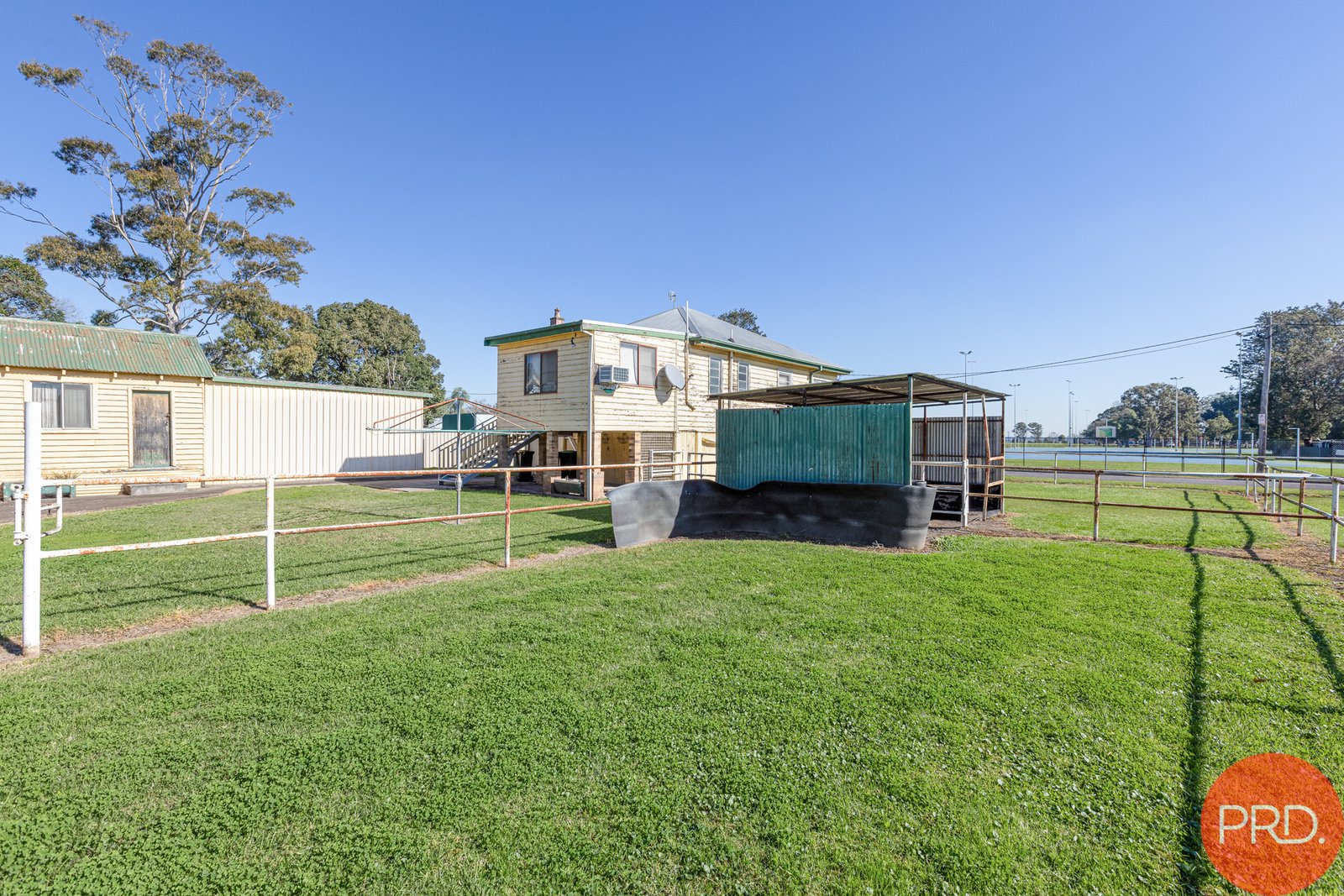 5 Gipps Street MAITLAND 33
