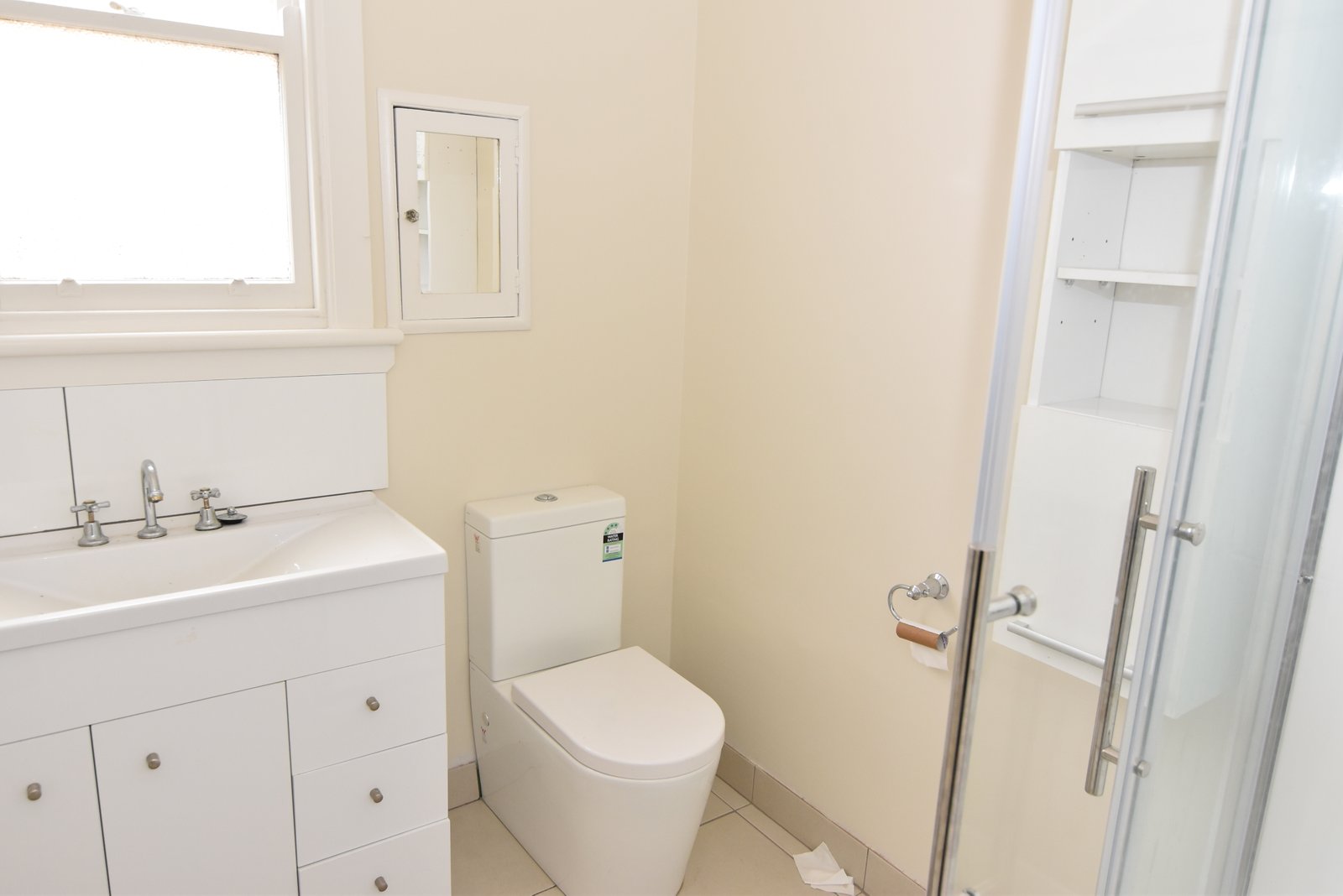 Gallery: 5 Girton Crescent