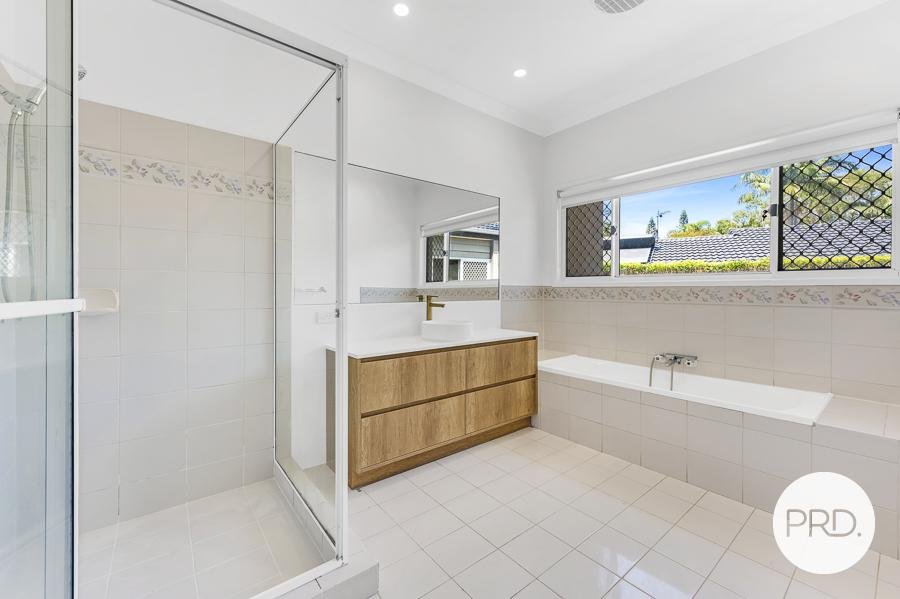 5 Glen Iris Place ROBINA 11