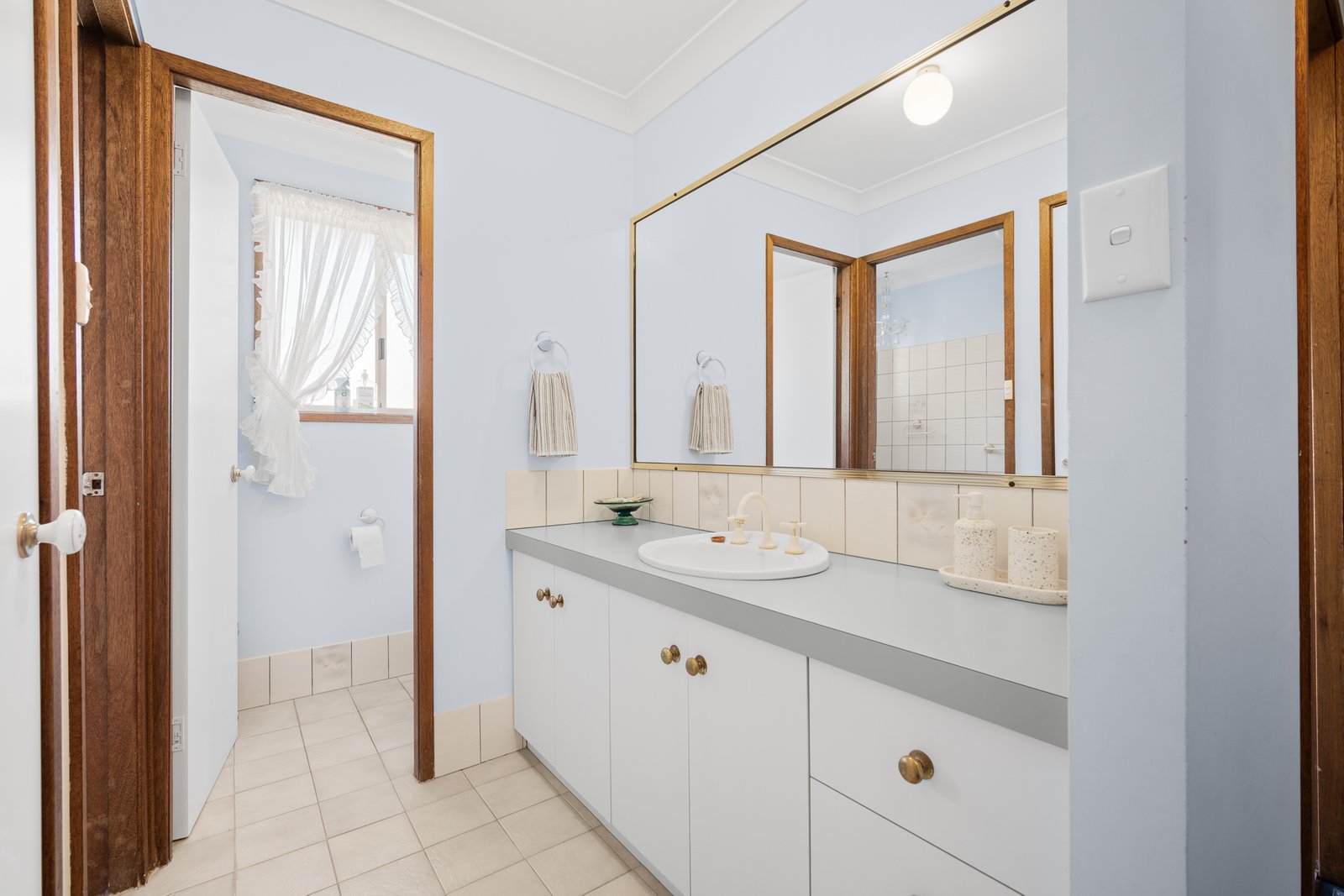 5 Glenvale Place BOURKELANDS 14