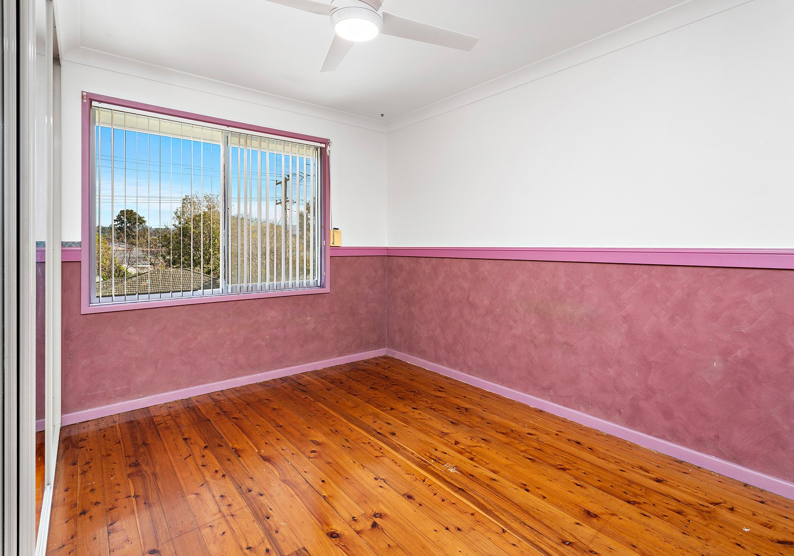 5 Glenview St DAPTO 5