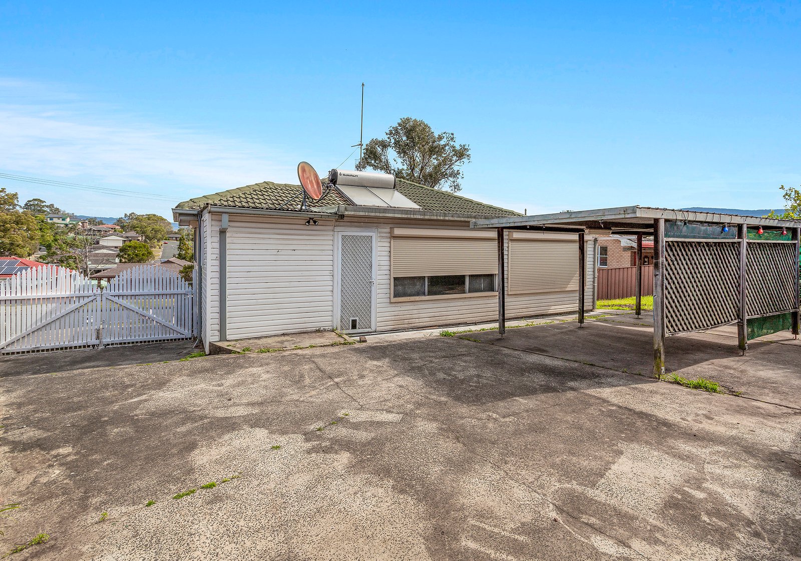 5 Glenview St DAPTO 9