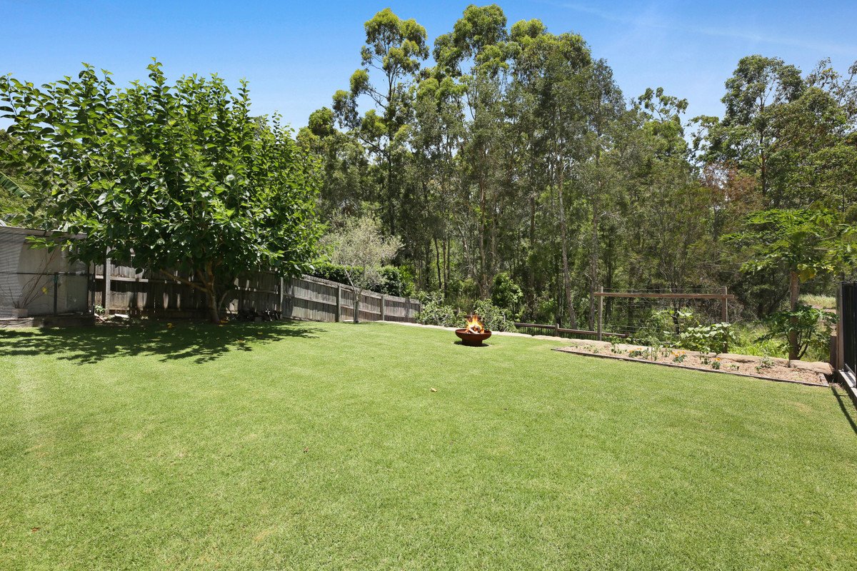 5 Golden Grove Boulevard Reedy Creek 15