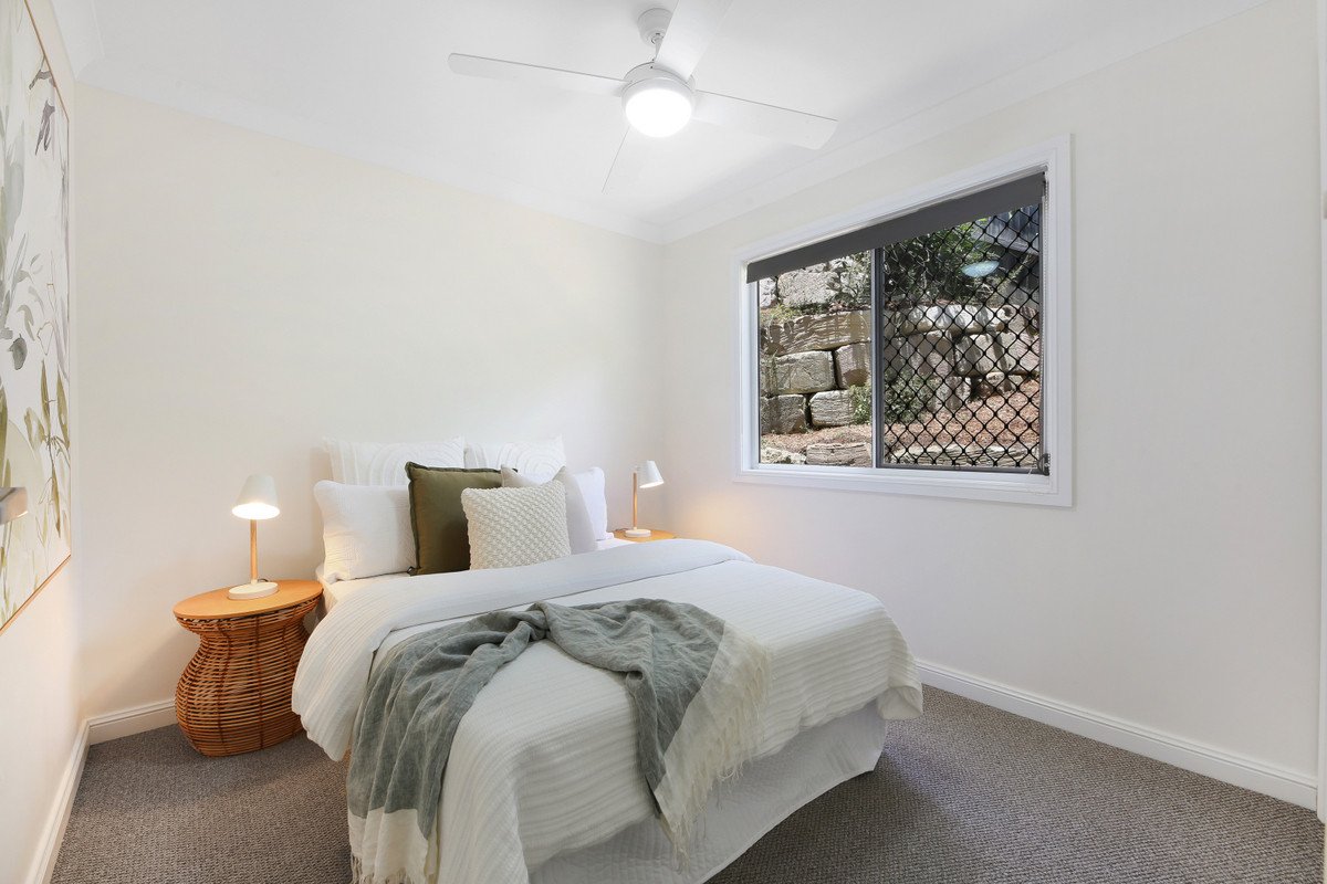 5 Golden Grove Boulevard Reedy Creek 18